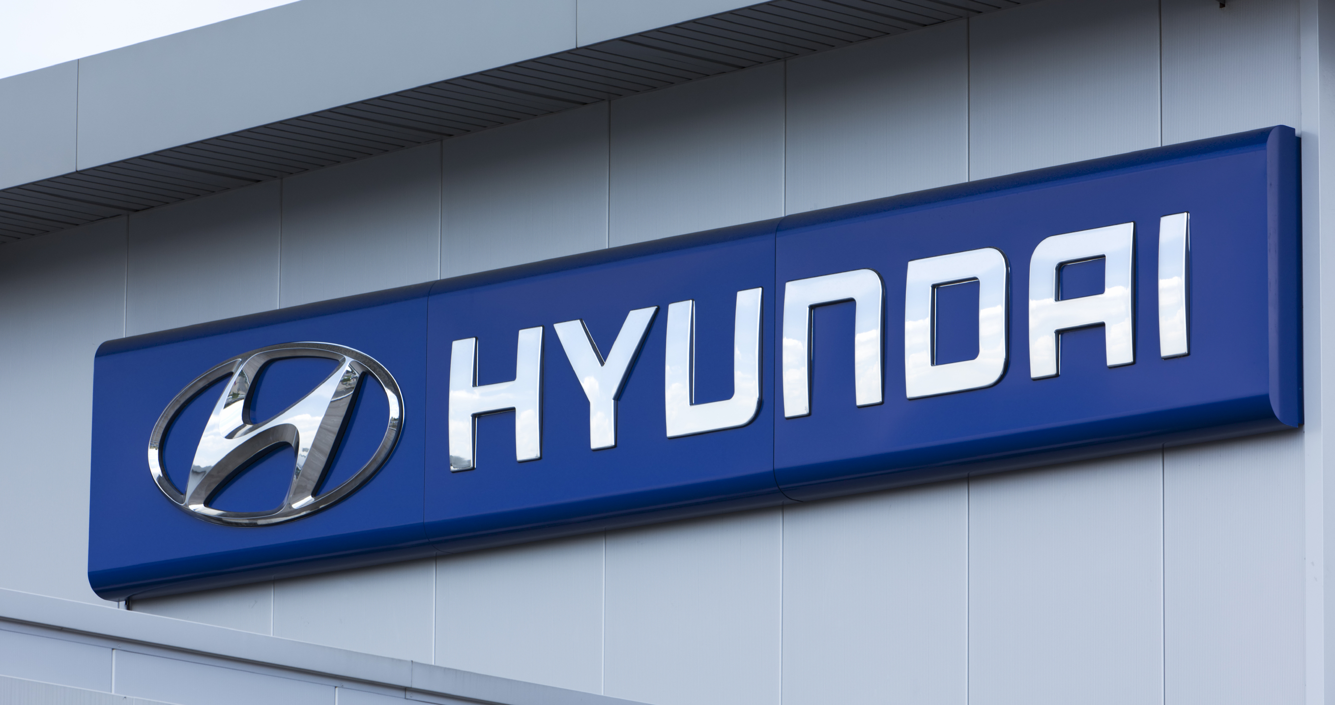 Hyundai sign on wall